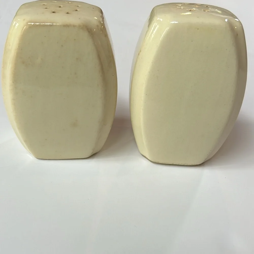 N/A vintage ceramic